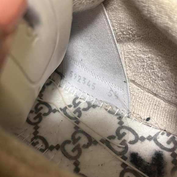 Gucci Ultrapace Sneaker - Picture 10 of 10